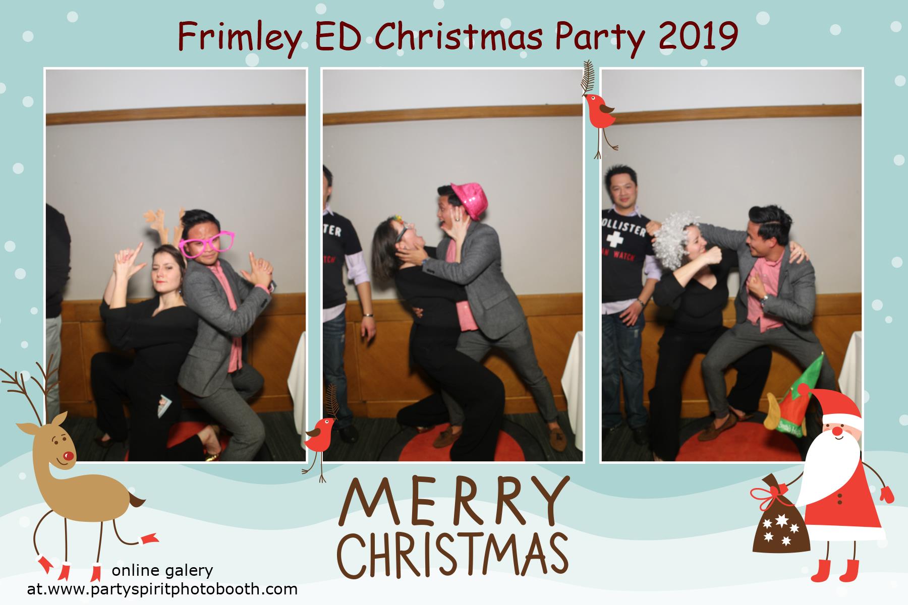 Christmas Party | View more photos from the event at gallery.partyspiritphotobooth.com/u/PartySpiritPhotoBooth/Christmas-Party-1